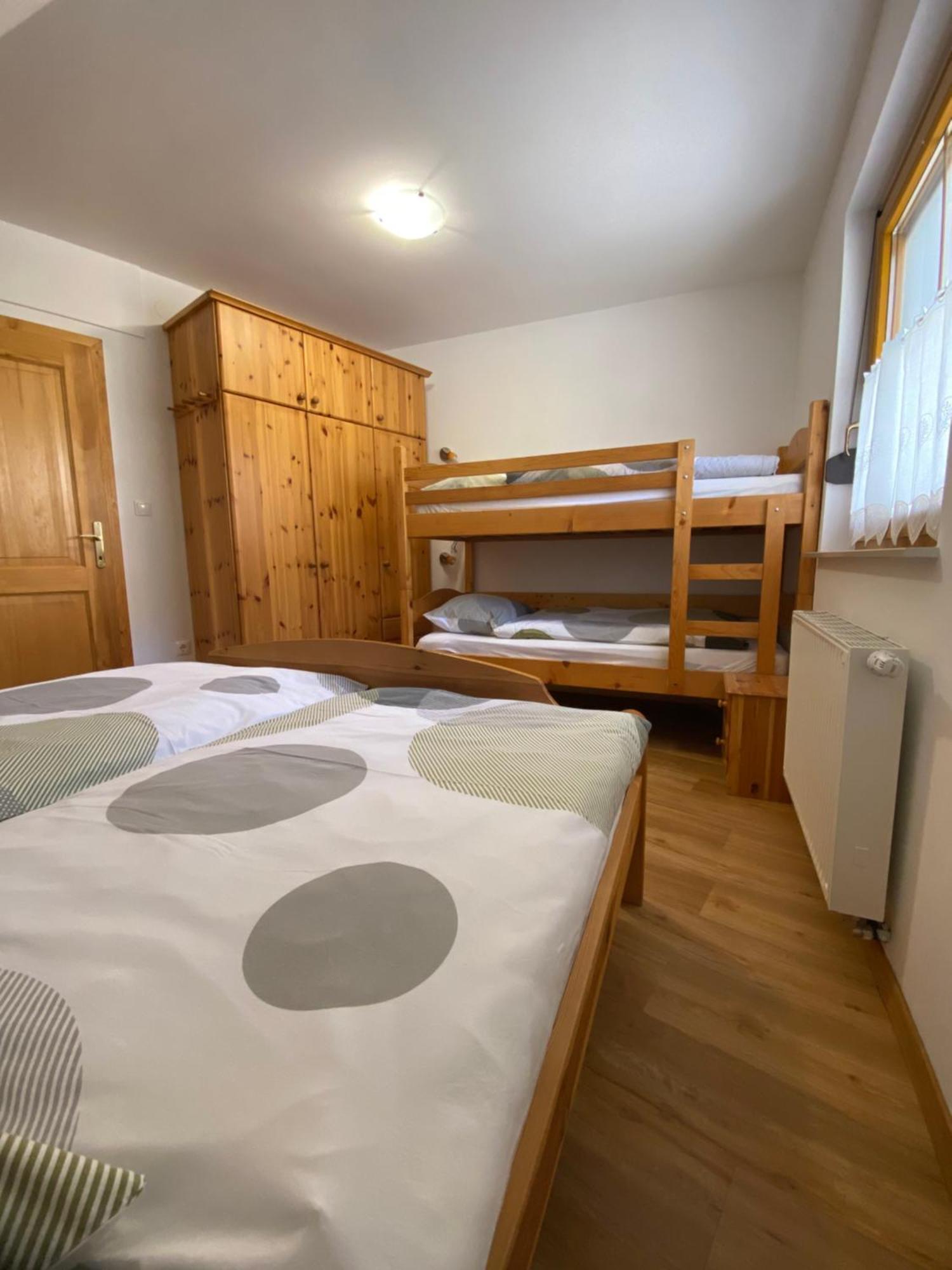 Apartments Karmen Rateče Eksteriør billede