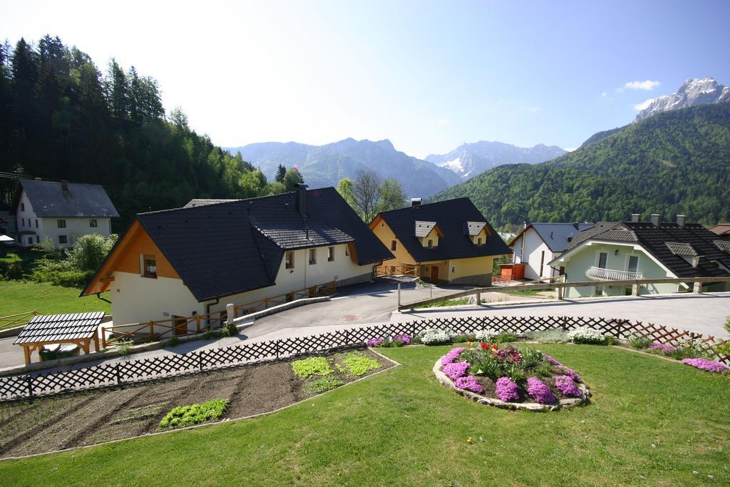Apartments Karmen Rateče Eksteriør billede
