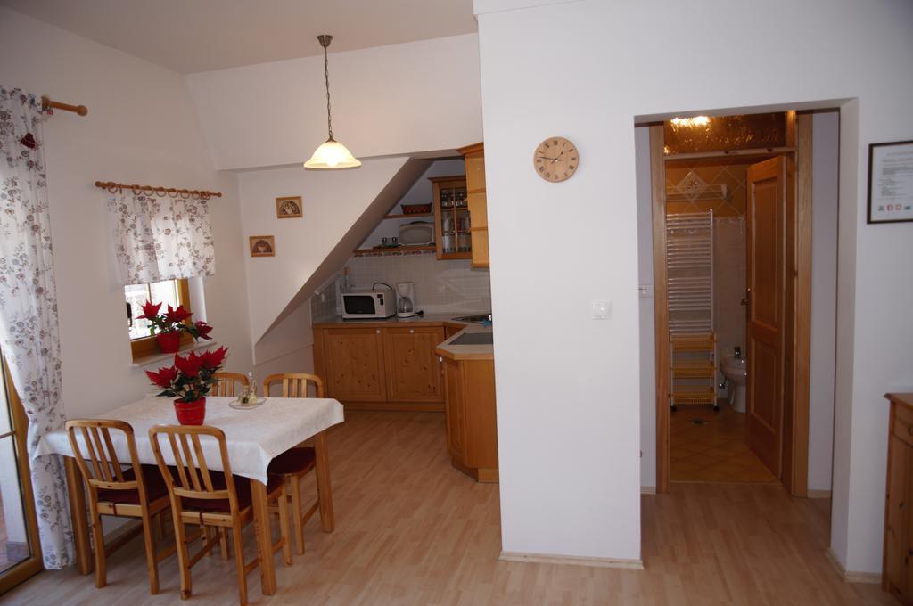Apartments Karmen Rateče Eksteriør billede