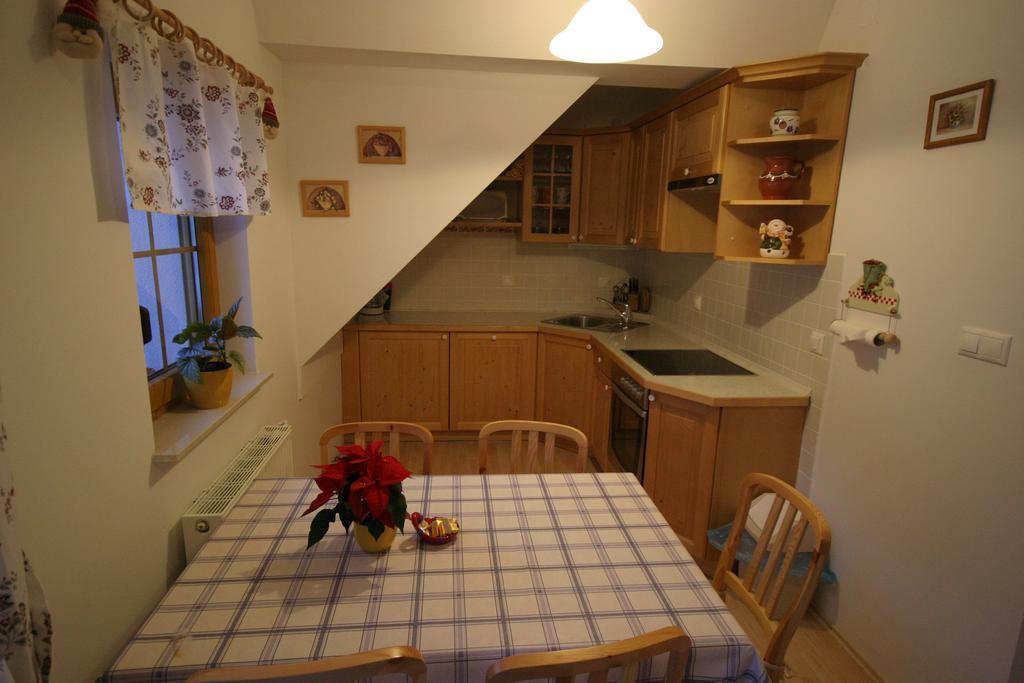 Apartments Karmen Rateče Eksteriør billede